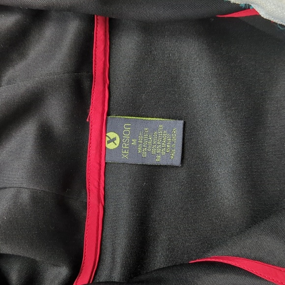 Men's 90's Inspired Xersion Athleisure Quarter Zip Hoodie - Picture 2 of 10